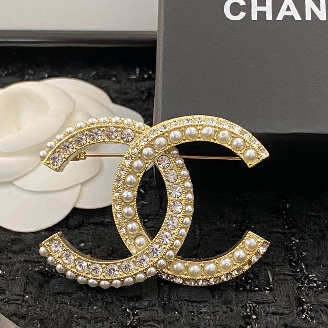 Chanel シャネル