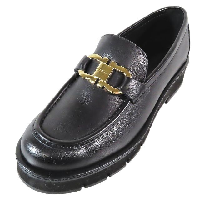 Luckyyy※フェラガモのエナメルローファー Luckyyy※フェラガモのエナメルローファー FERRAGAMO（エナメル