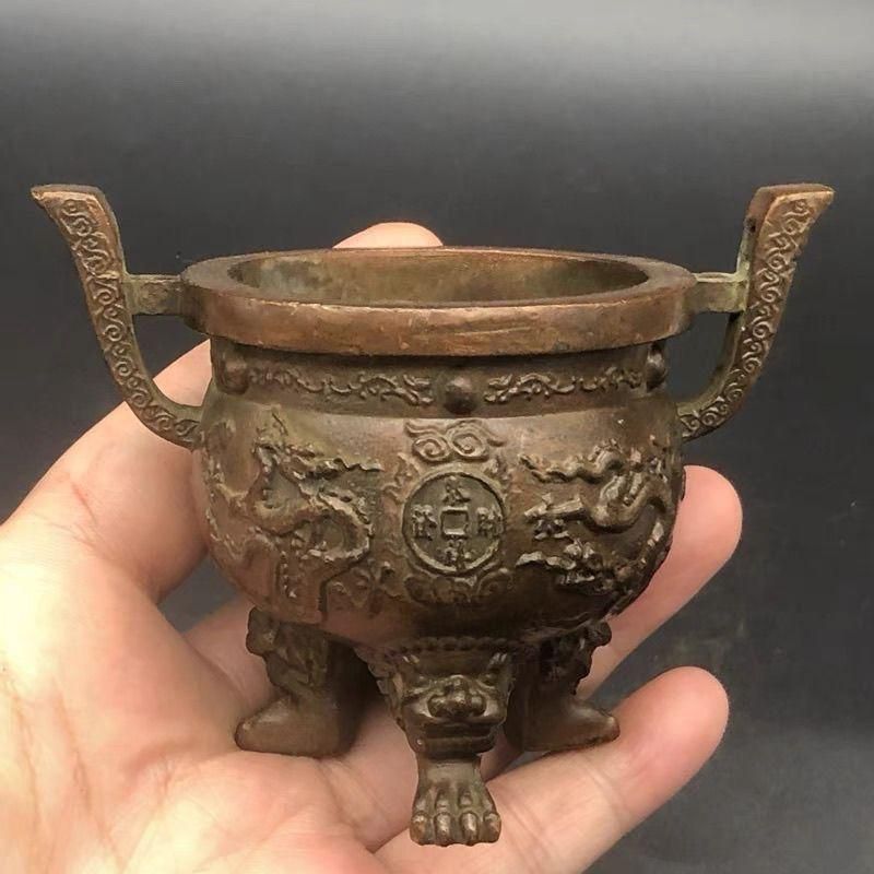 中国 古銅 双耳三つ足鼎 香炉 唐木蓋付 M R7404 銅鼎 双龍香炉 三足炉 双耳瑞獣香炉 香道具 工芸品 置物 - メルカリ