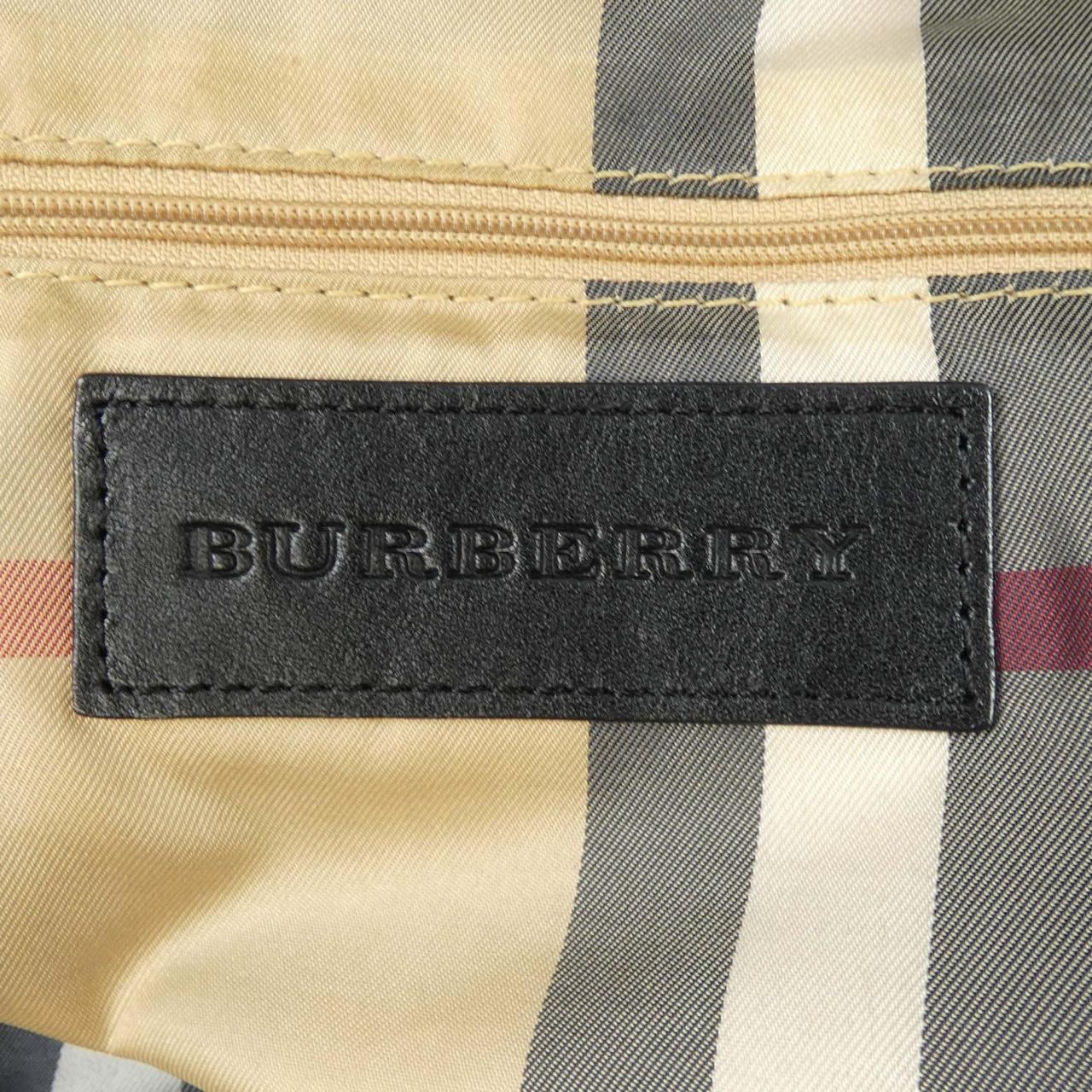 バーバリー BURBERRY
