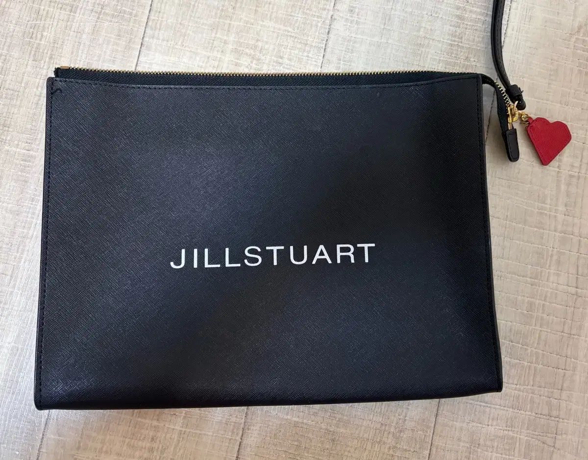 JILL STUART(ジル スチュアート) クラッチ - メルカリ