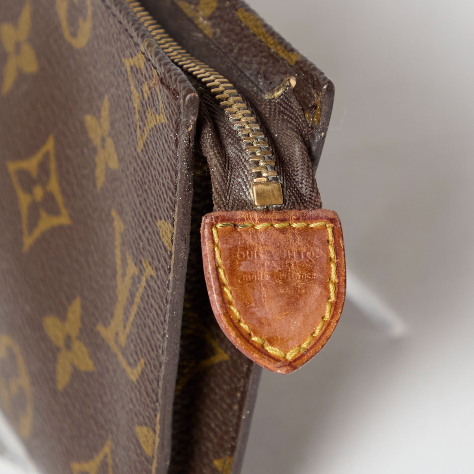 美品！】LOUIS VUITTON ルイヴィトン モノグラム ポーチ ※付けるとミニ