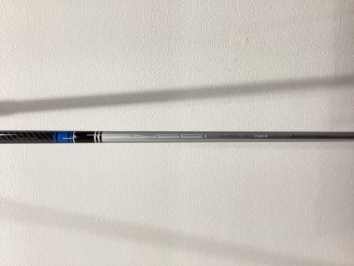 激安で高品質＆送料無料！ テーラーメイド SIM2 9° USA ドライバー DR TENSEI AV RAW BLUE 60 フレックスS メンズ 男性用 右利き 右用 Cランク ゴルフクラブ