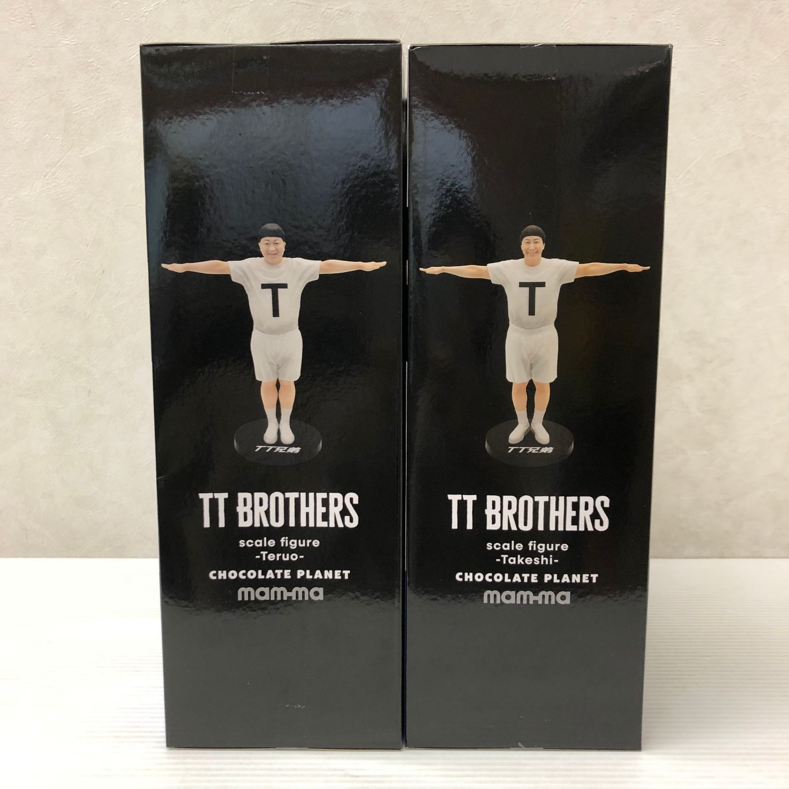 GIGO限定‼️ TT兄弟 フィギュア TT兄弟」の等身大フィギュア(立像)が登場！ チョコレート