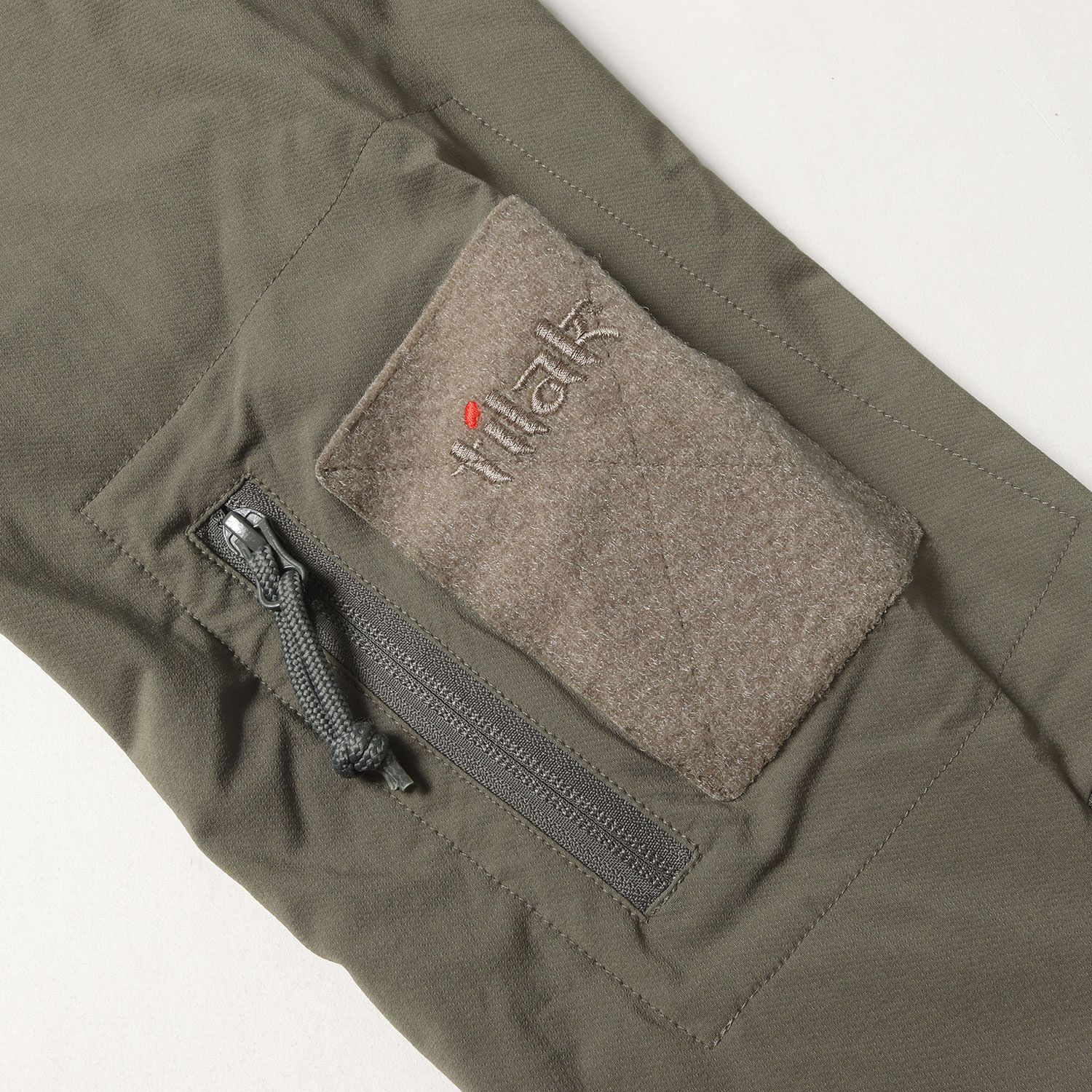 美品】Tilak ティラック ジャケット カーキ サイズ:XS | チェコ軍採用  