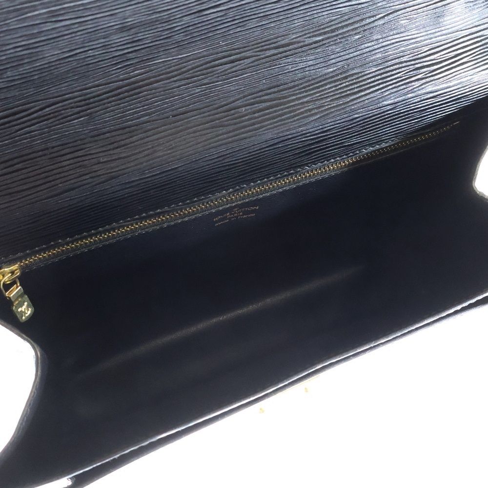 LOUIS VUITTON (ルイヴィトン) エピ モンソー レザー