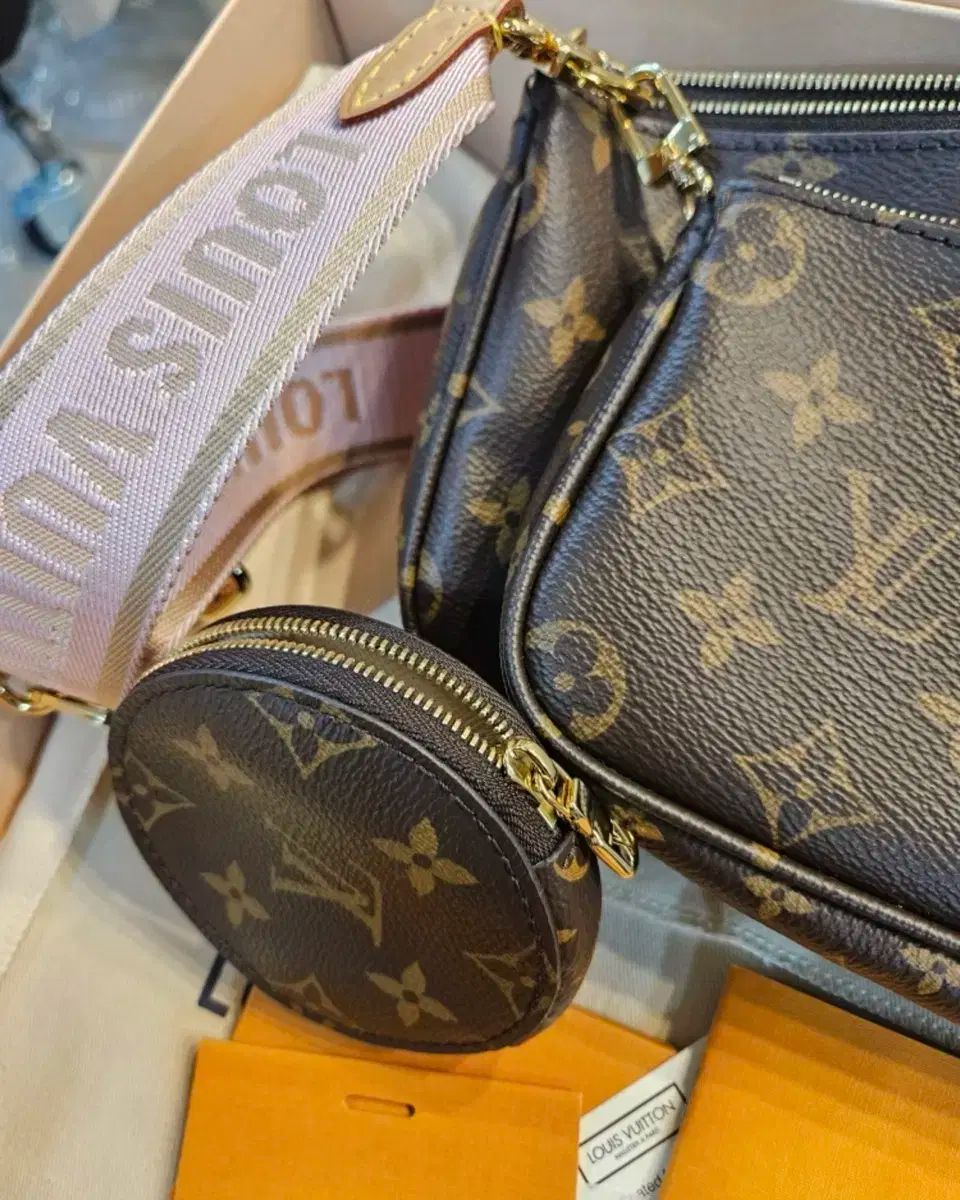 Vuitton