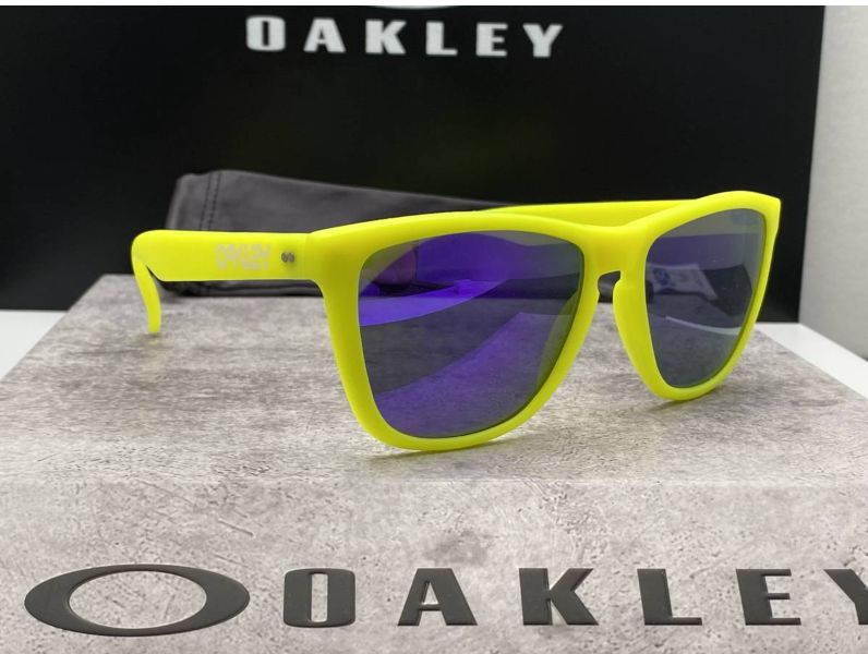 80s☆OAKLEYオークリー Frogskinsフロッグスキン ネオンイエロー