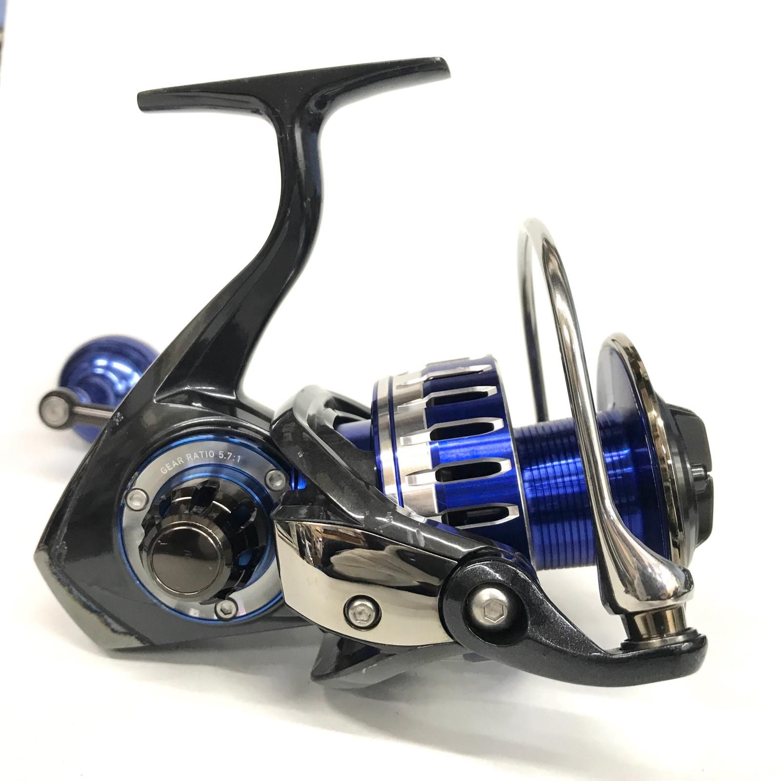DAIWA ダイワ 15ソルティガ 5000H 美品 加古川店】 中古 Daiwa DAIWA ダイワ 15ソルティガ 5000H 美品 加古川店】 中古 Daiwa