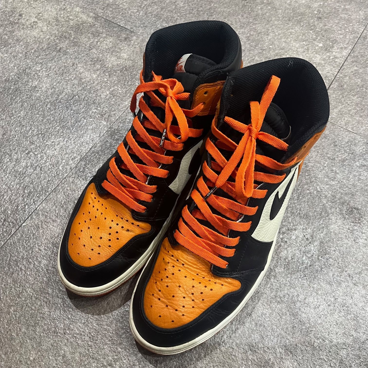 国内正規 Nike Air Jordan 1 Retro High OG 