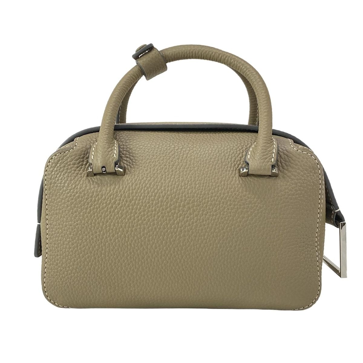 DELVAUX デルボー