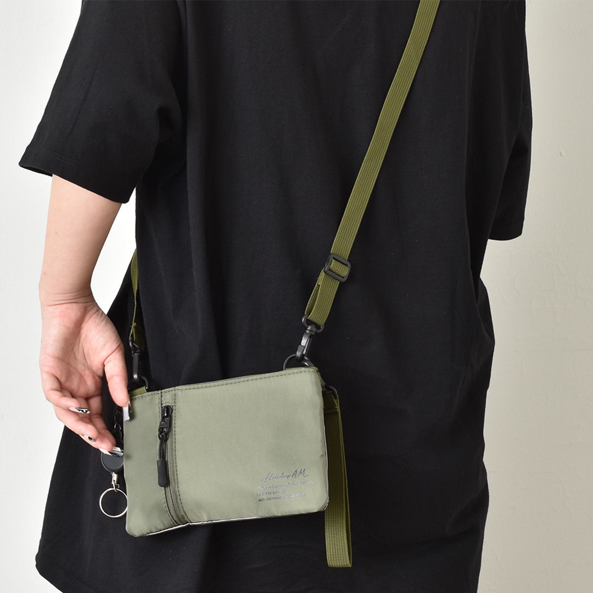 新品・未使用】 スマホショルダー レディース メンズ ユニセックス 