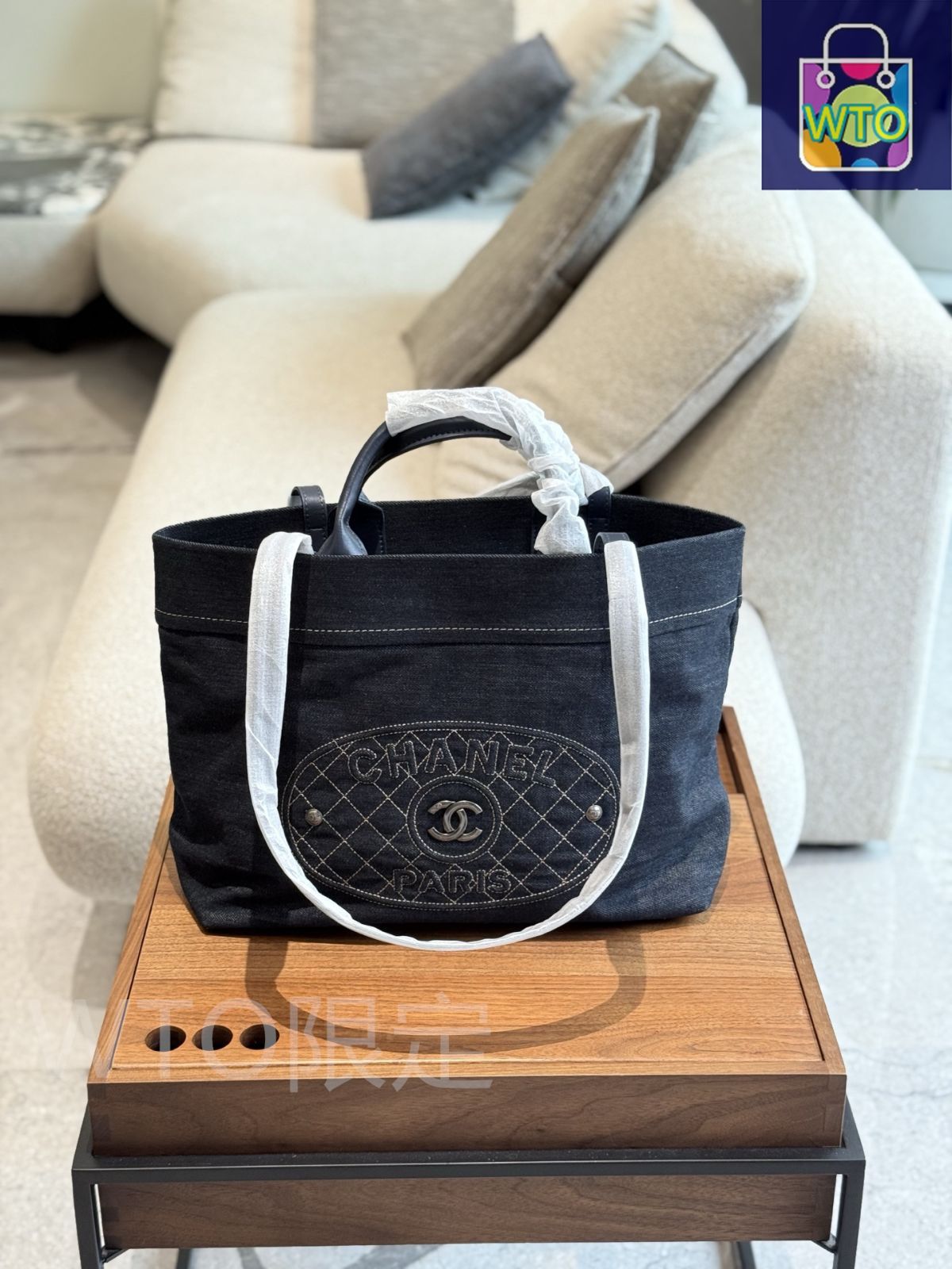 シャネル ビンテージレザー、デニム バッグ INTO · INTO