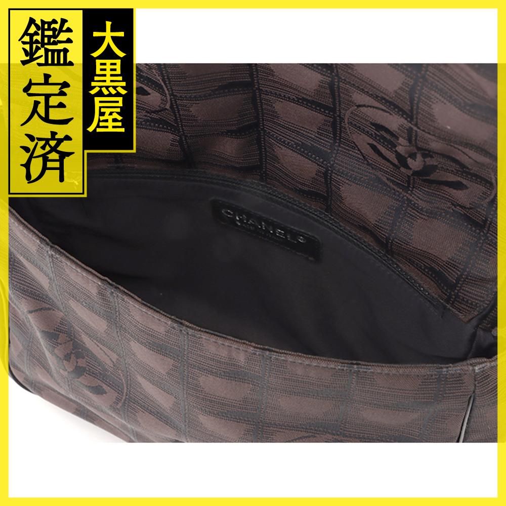 シャネル ニュートラベルラインウエストバッグ