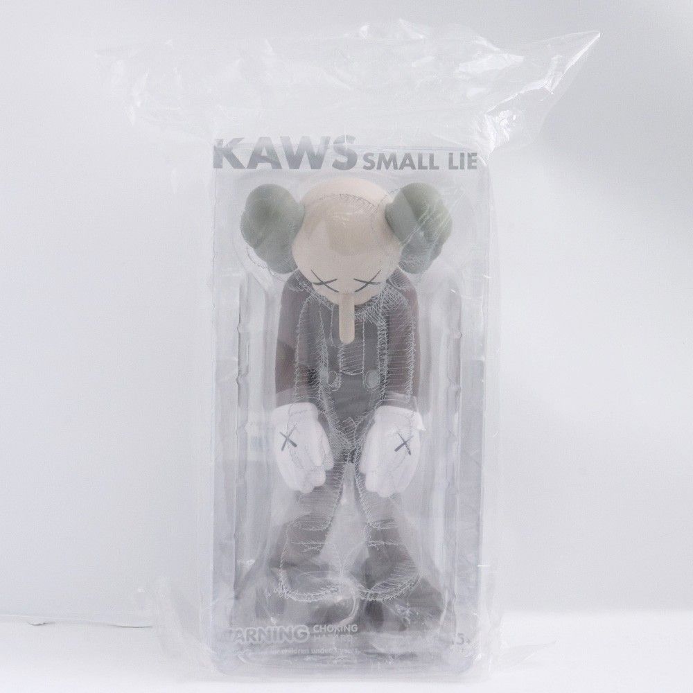 未使用 MEDICOM TOY KAWS SMALL LIE Companion Vinyl Figure - メルカリ
