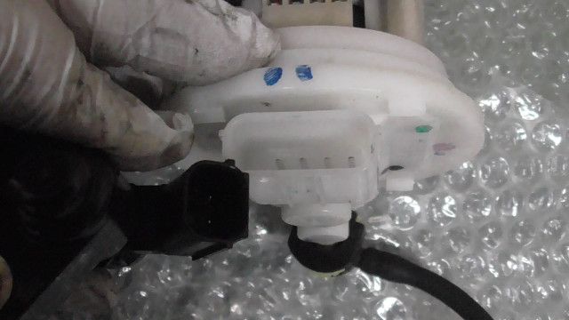 燃料ポンプ 1759972060