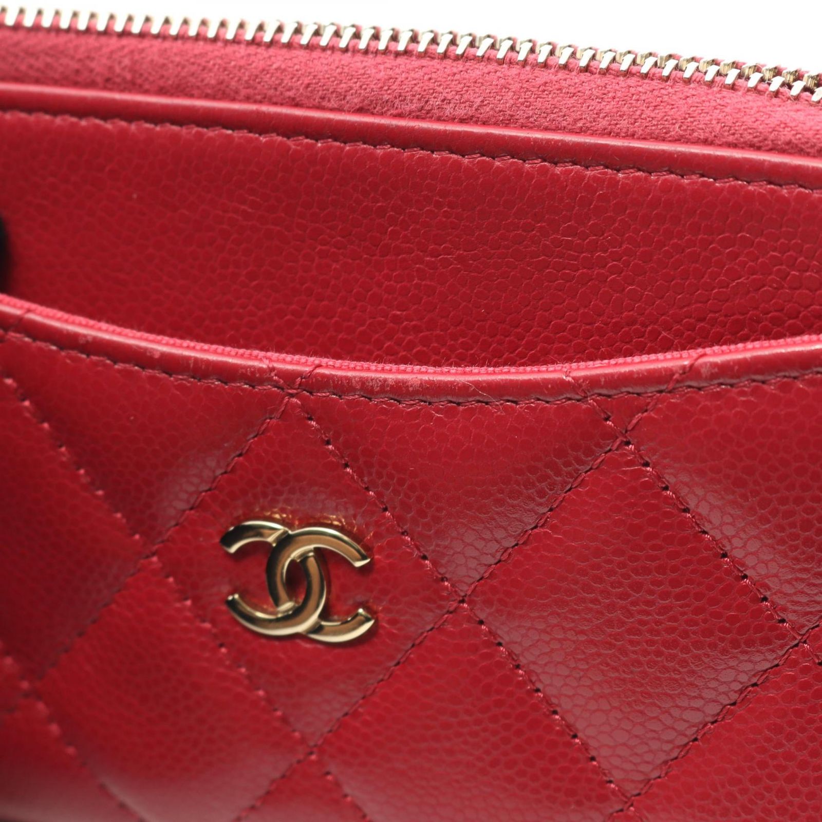 新型タイプ　CHANELシャネル　マトラッセ　キャビアスキン　コインケース　財布 シャネル CHANEL コインケース マトラッセ AP3179 マゼンダ