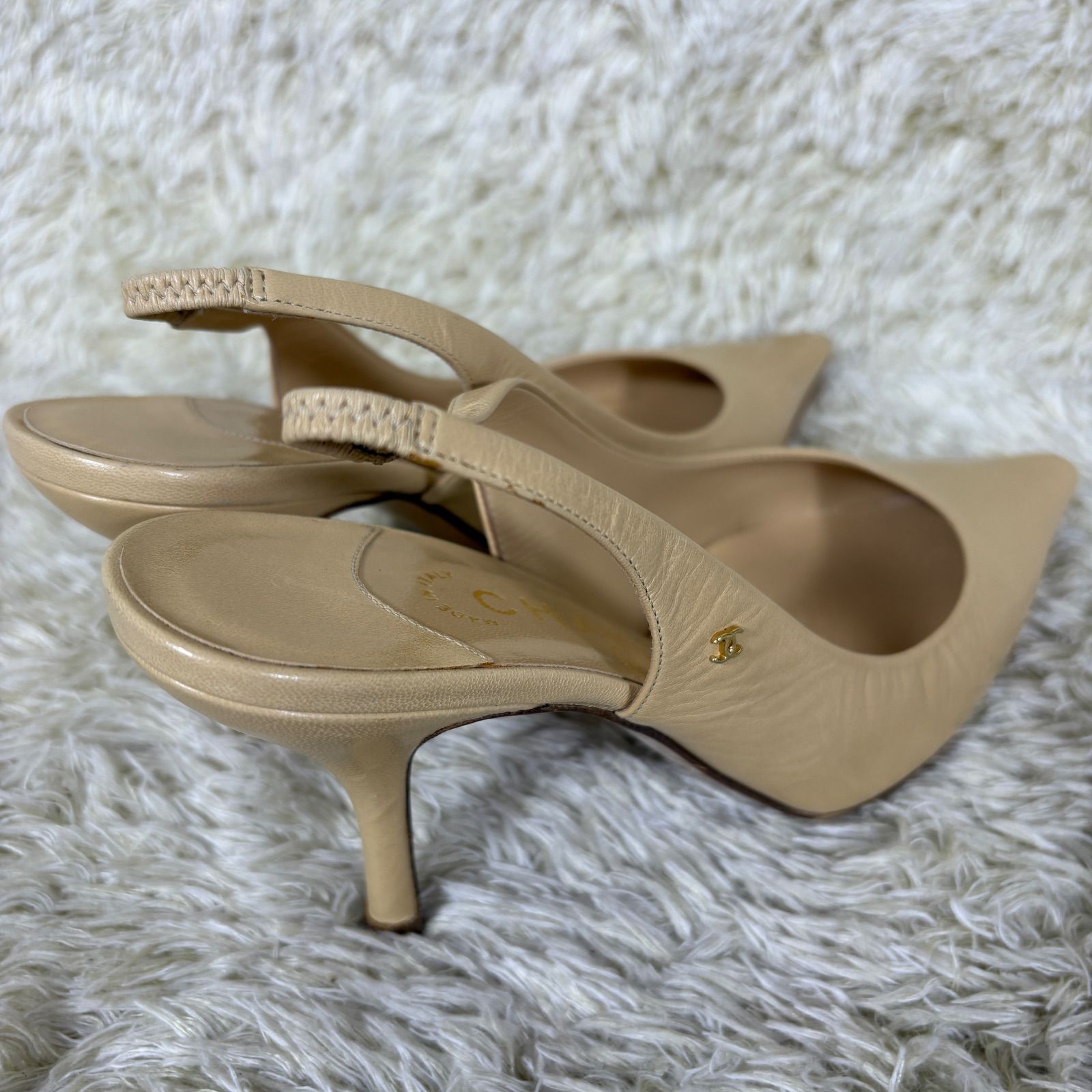 CHANEL シャネル　ベージュ　ミュール　ヒール　サンダル　靴 CHANEL シャネル ミュール ココマーク バイカラー ウェッジソール