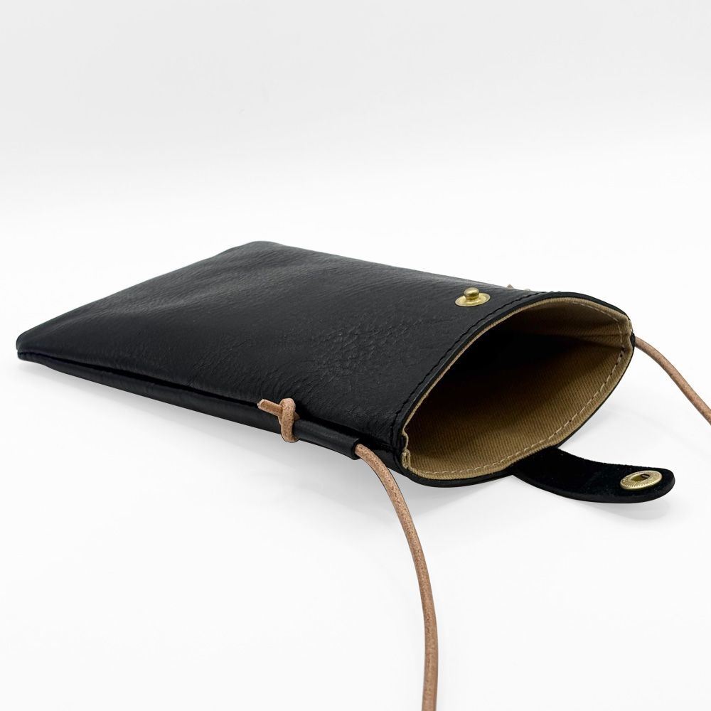 レザーネックポーチ