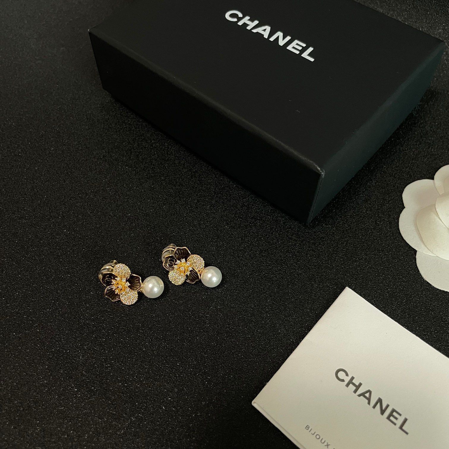 今日特価】Chanel ヴィンテージ イヤリング 送料無料 限定在庫