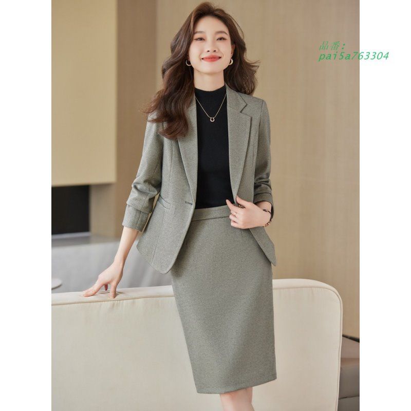 フォーマル パンツスーツ