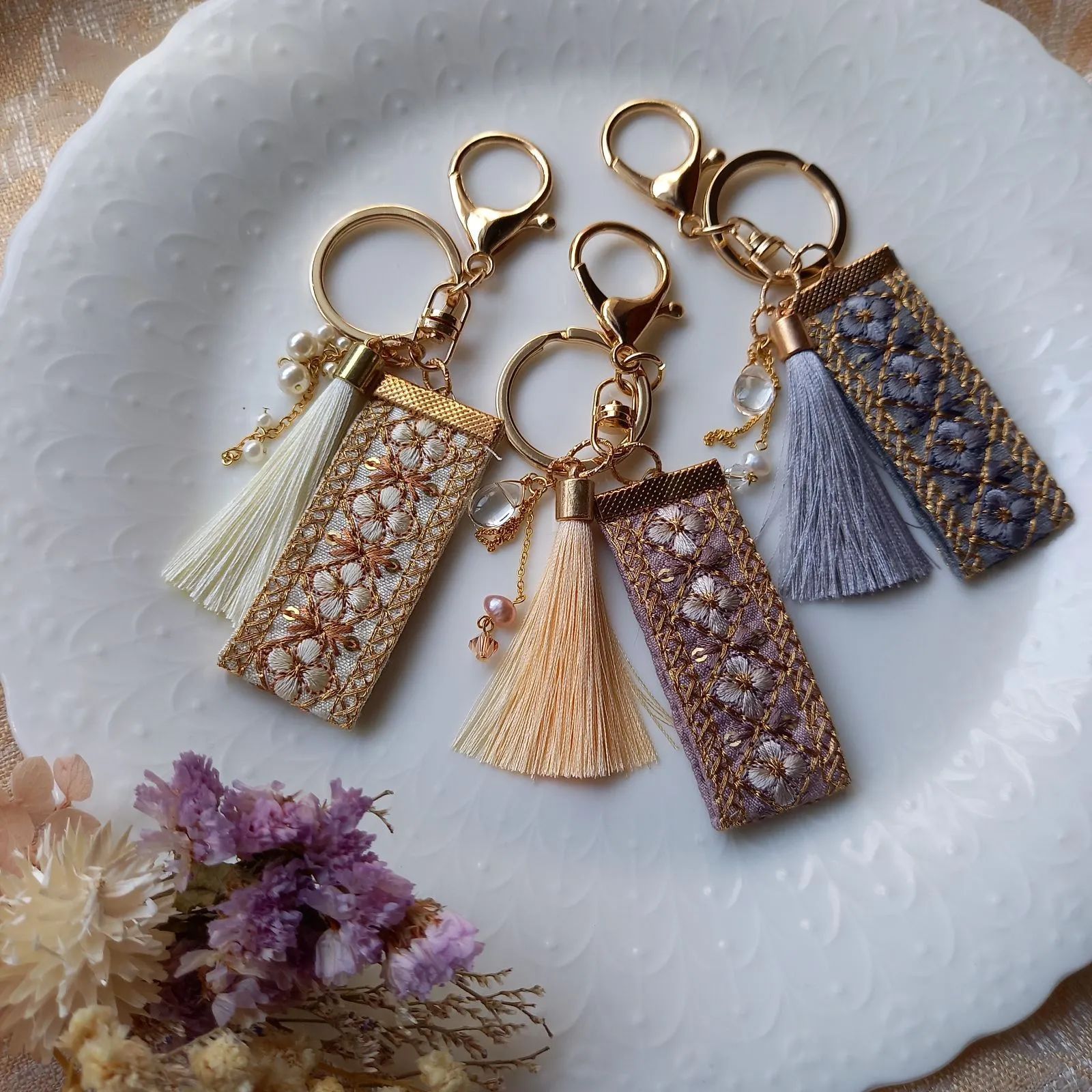 インド産ハンドメイドキーチャーム 【公式通販】