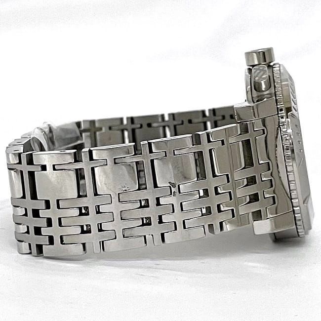 【希少】BURBERRY バーバリー 腕時計 BU2303 クロノグラフ 白調 希少】BURBERRY バーバリー 腕時計 BU2303 クロノグラフ 白調