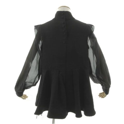 スリムテーパードパンツ