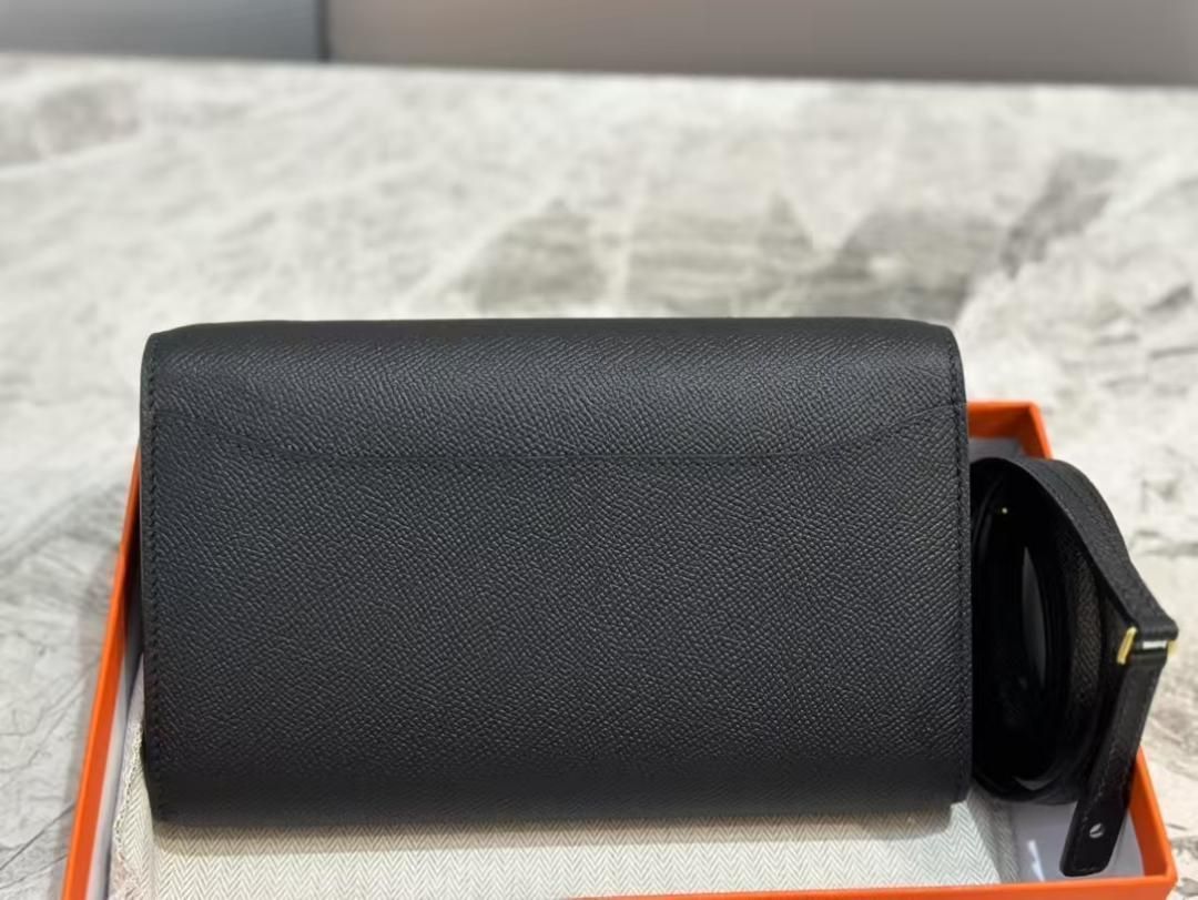 HERMES ショルダーバッグ