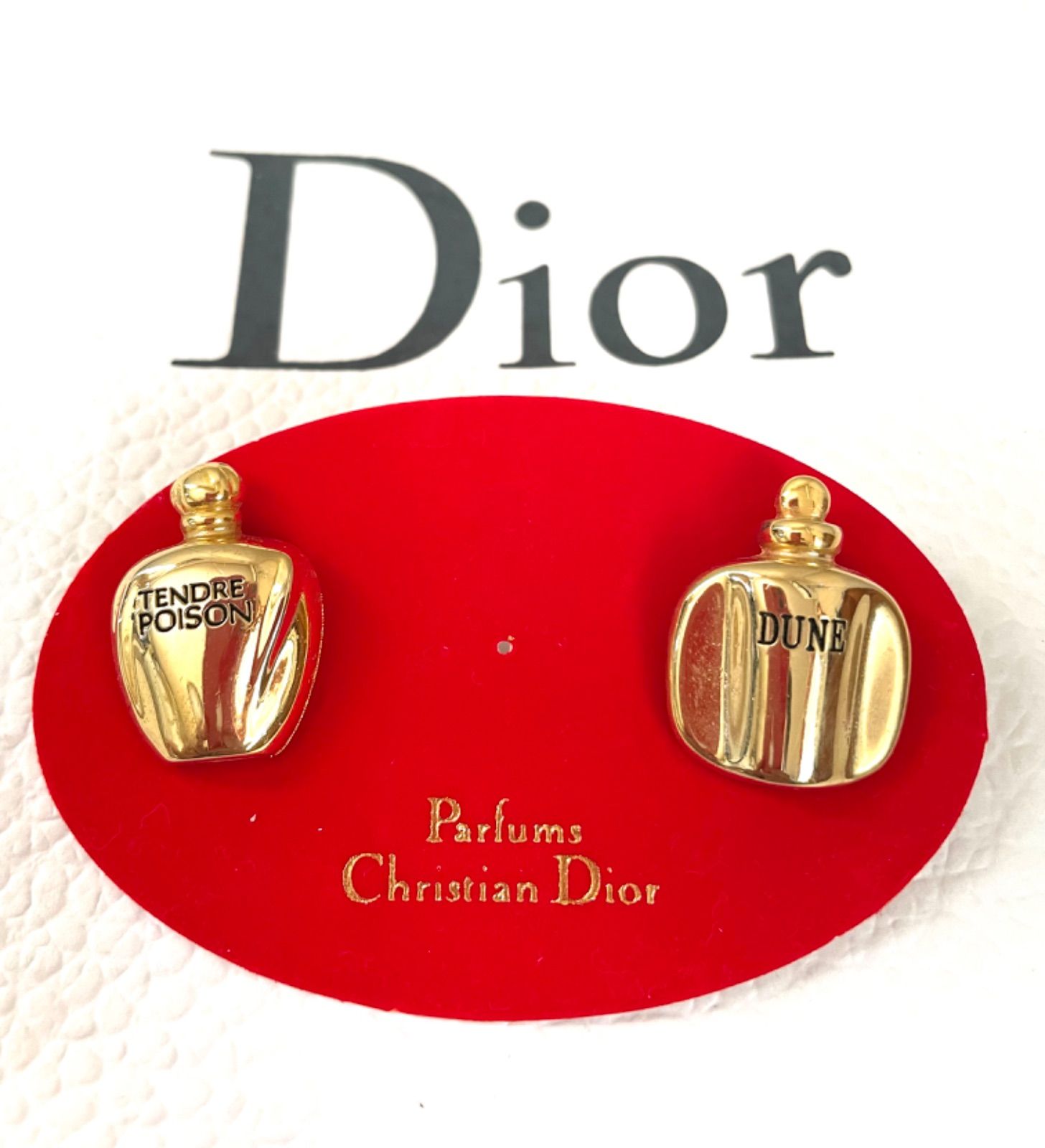 未使用品 Christian Dior Parfums ピン バッチ TENDRE POISON DUNEピン