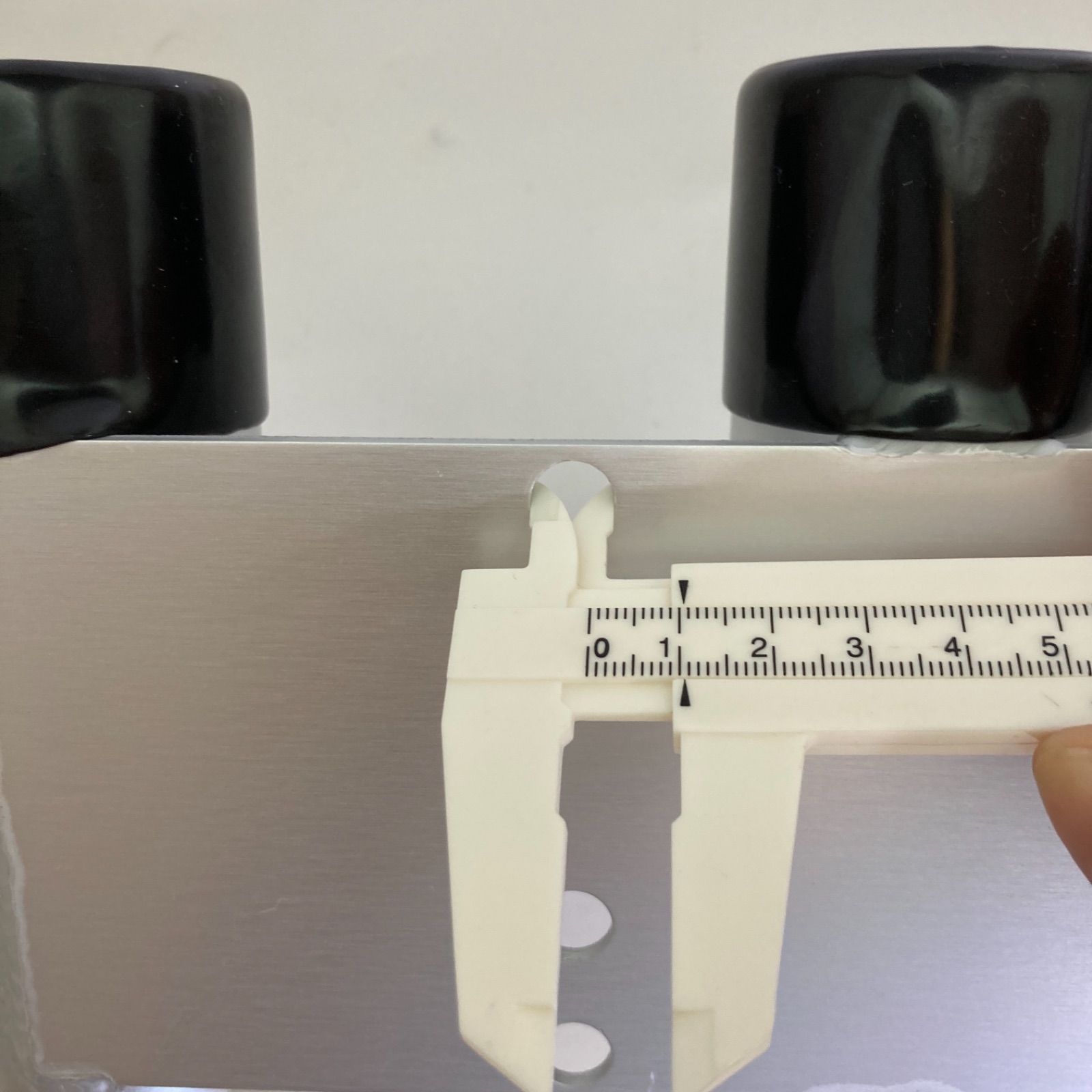 ロッドホルダーアルミ5連　2個セット　釣り　船　ボート　トローリング ロッドホルダーアルミ5連 釣り 船 ボート トローリング - メルカリ