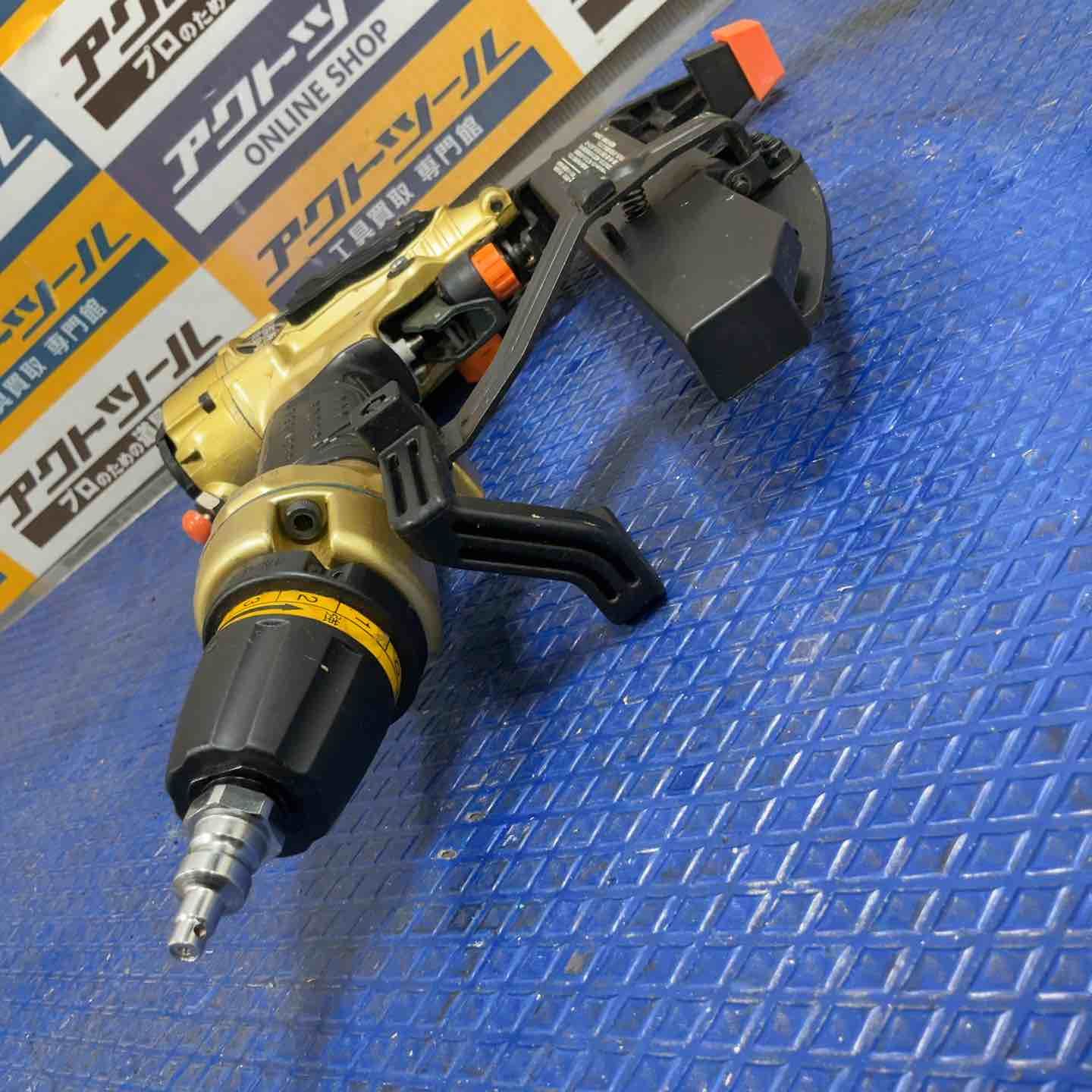 高圧フロアタッカ