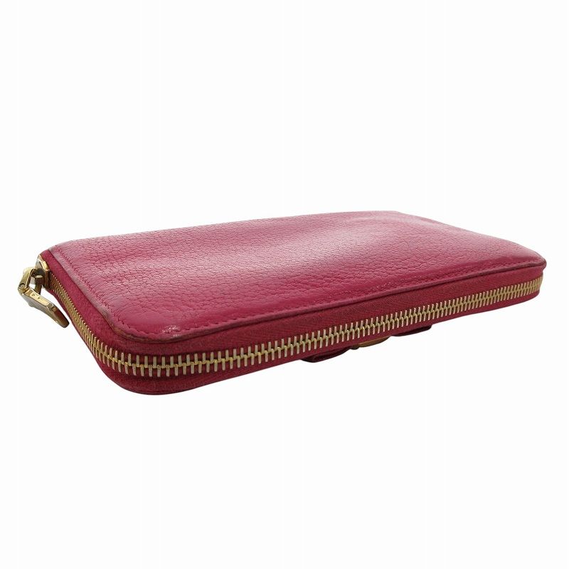 MIUMIU 長財布 ラウンドファスナー　レザー　ブランド金具　ブルー ミュウミュウ Miu Miu MiuMiu ミュウミュウ キルティング 長財布