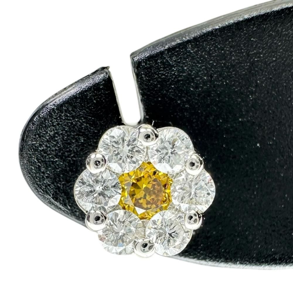 ビビッドイエローダイヤモンド 0.06/0.06ct 取巻きダイヤモンド 0.18 