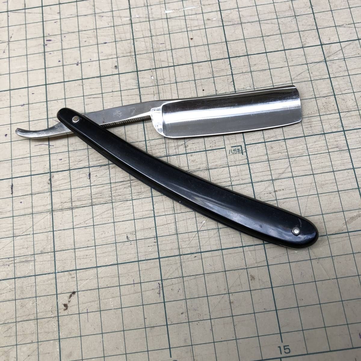 11311 岩﨑レザー 美品 西洋カミソリ 箱付 △ 三条製作所 岩﨑 トキワ