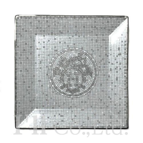 未使用 HERMES エルメス  モザイク24  プラチナプレート 23cm ディナープレート 〈モザイク 24〉 プラチナ | Hermès