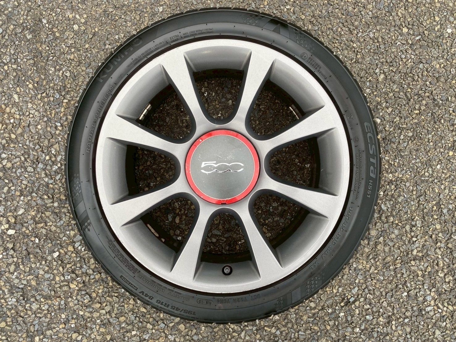 アバルト 595 純正 16インチ コンチネンタル 195/45R16 アバルト 595 純正 16インチ コンチネンタル 195/45R16 アバルト 595