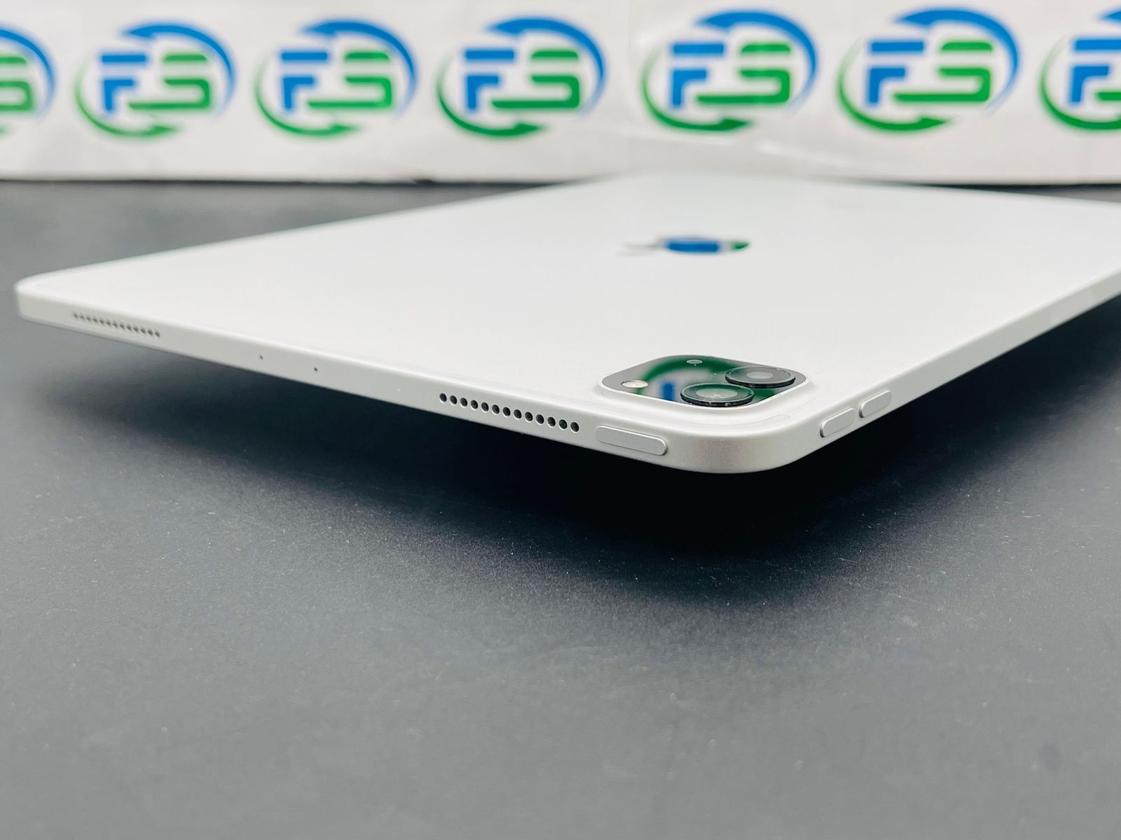 iPad Pro [11インチ/第2世代/1TB/シルバー/WiFiモデル] iPadPro 11