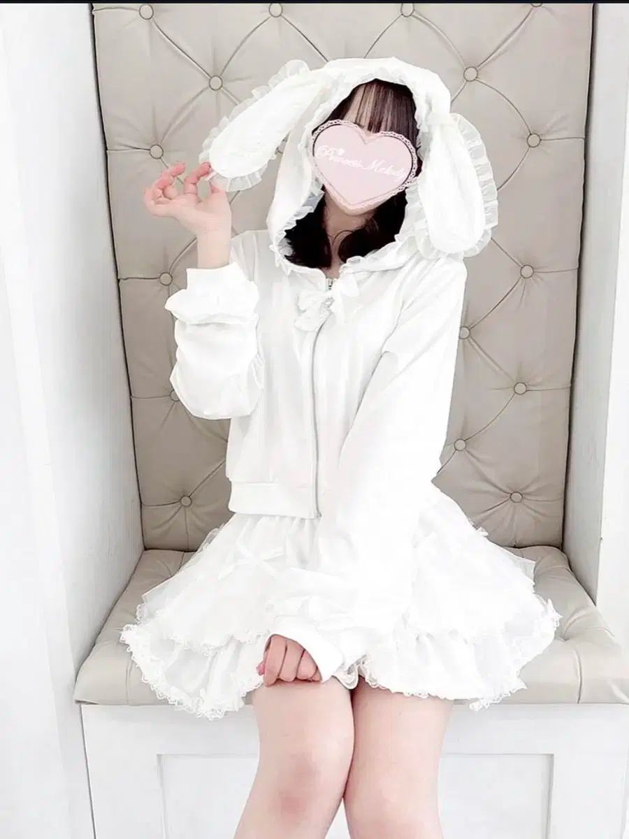 リーズナブル 教育委員会 MAZ マズ うさぎ ジップアップパーカー フード付き 白 スカート セット 品質保証、最安値に挑戦！