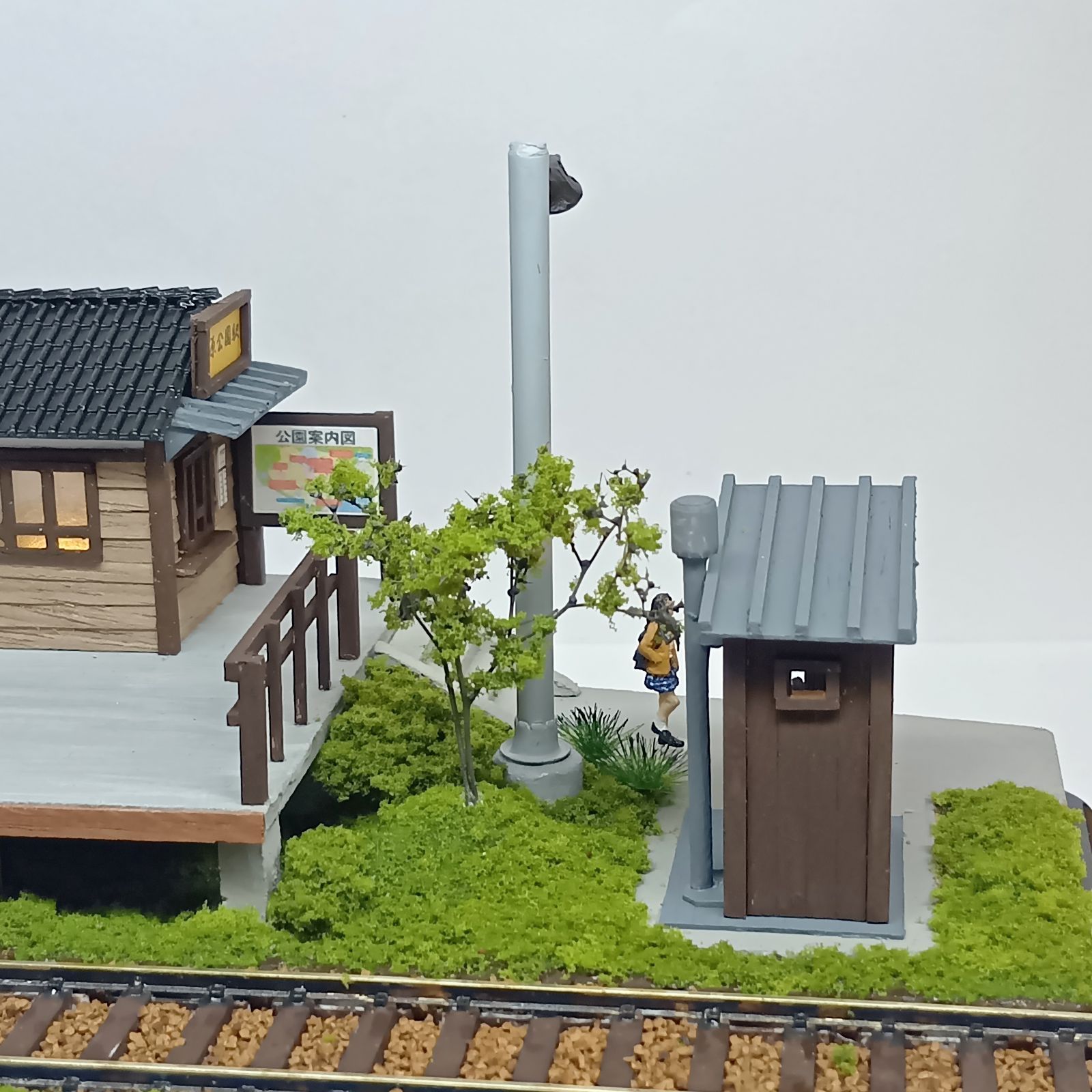 車両展示台 切欠ホーム5