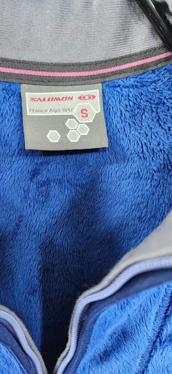 Salomon サロモン