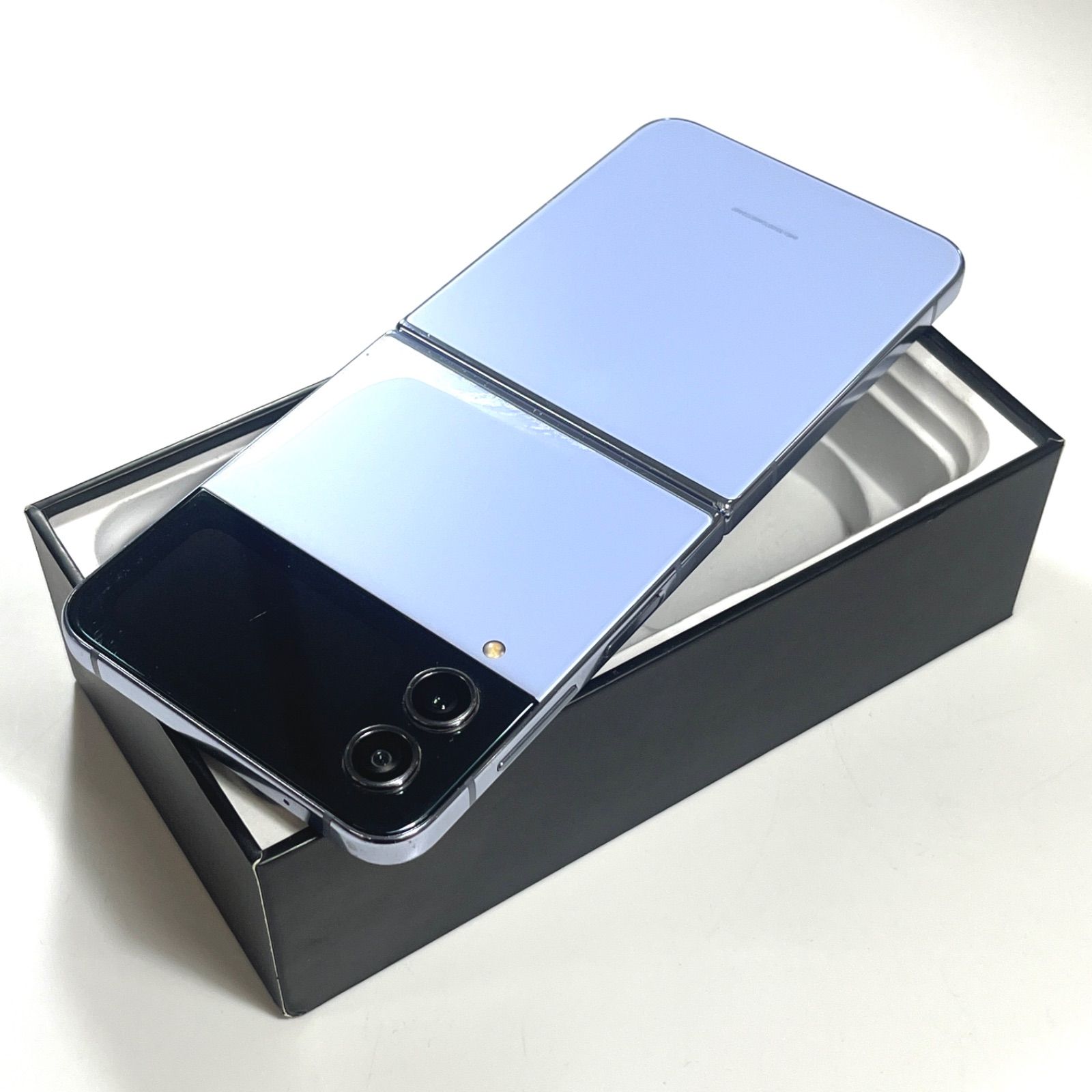 値下げしました！！Galaxy z filp4　simフリー256gb　訳あり品 Galaxy Z Flip4 256GB｜SIMフリー｜SC-54C