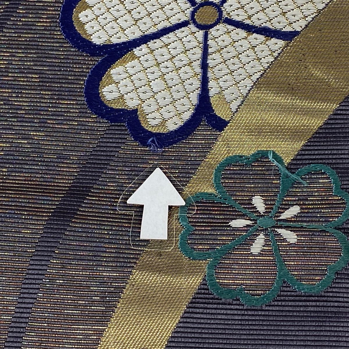 袋帯 秀品 振袖向き 桜 箔 金糸 灰紫 六通 正絹 【中古】 - メルカリ