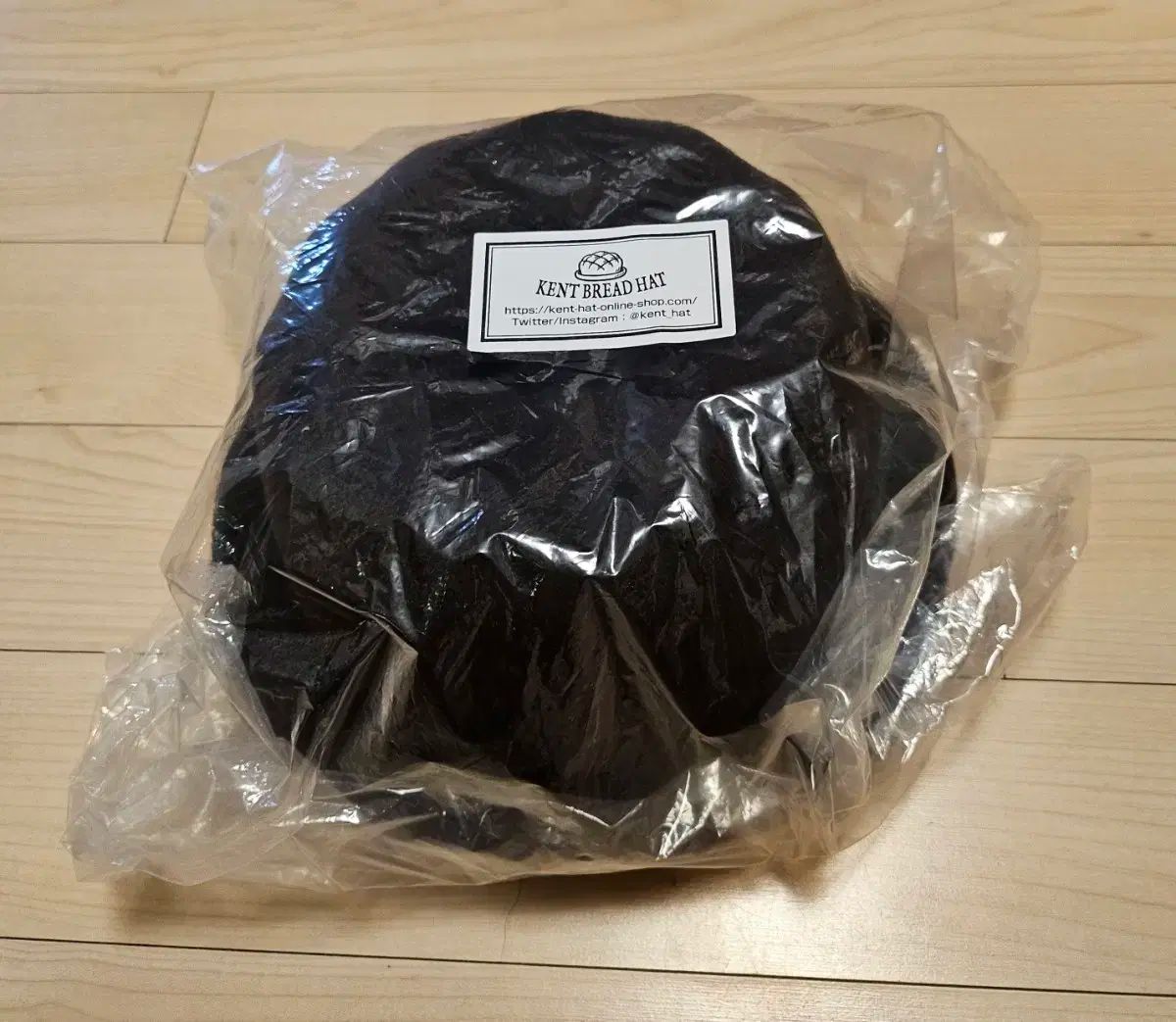 BREAD HAT