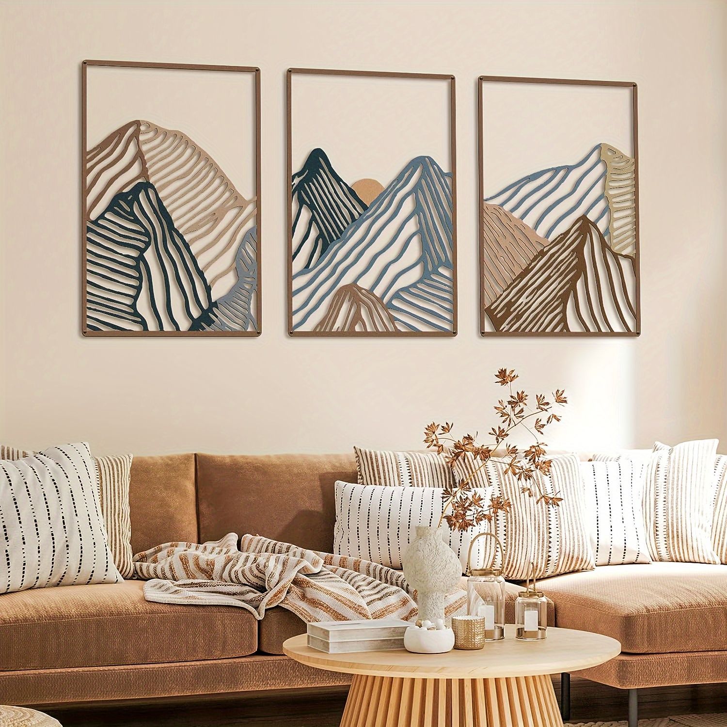 ウォールアート 3個セット ミニマリスト山の風景メタルウォールアート 正方形中空パネル モダン 家の装飾 リビングルーム 寝室 オフィス サンセット 芸術的な吊り下げ装飾 部屋の装飾 ブラック ゴールド ブラウン