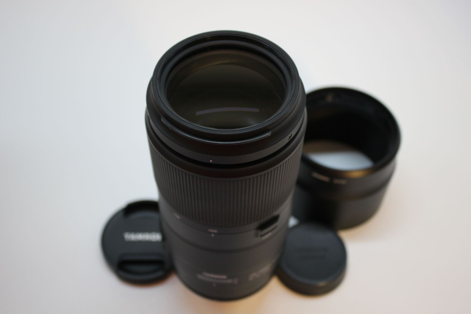 TAMRON 70-300mm F4.5-6.3 ズームレンズ B#7026 SIGMA 単焦点中望遠レンズ 85mm F1.4 EX DG HSM キヤノン用