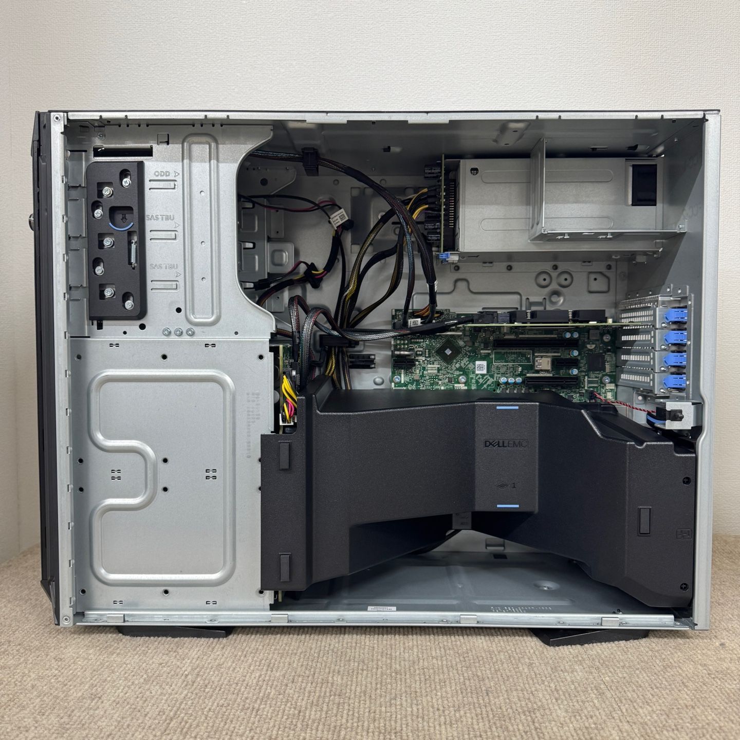 スタイルアップ Dell EMC PowerEdge T340 LFF 8BAY 1x E-2224 4core 3.40GHz 16GB 1x 2TB iDRAC ENT H330 SV246