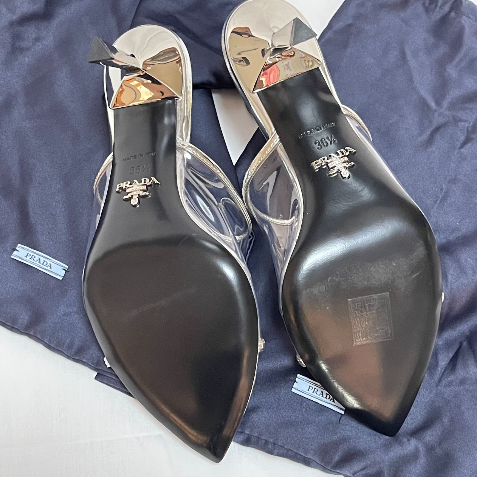 PRADA プラダ