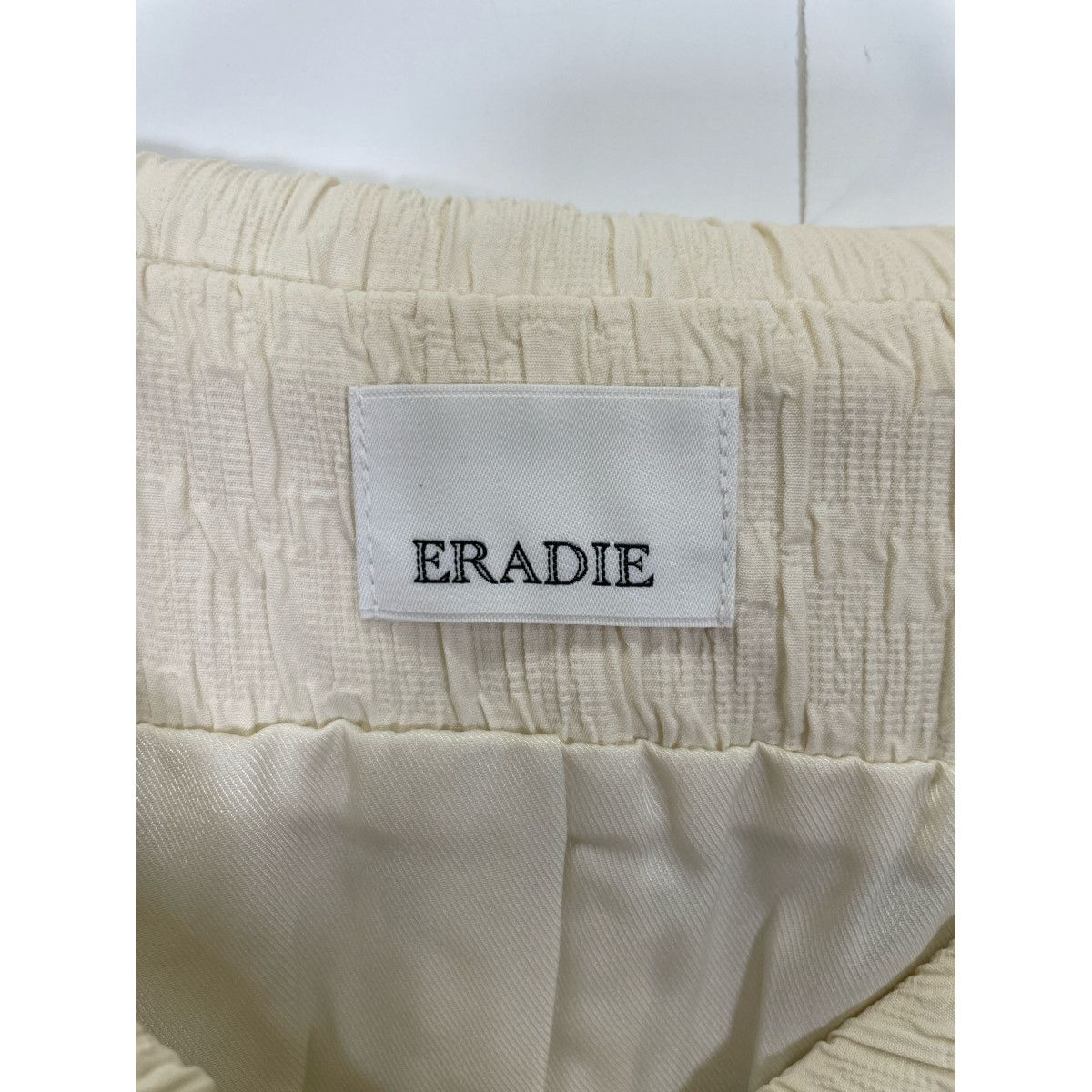 エラディエ 164180006 ベージュ オフショルワイドカラートップス F ERADIE エラディエ 164180006 ベージュ オフショルワイドカラー