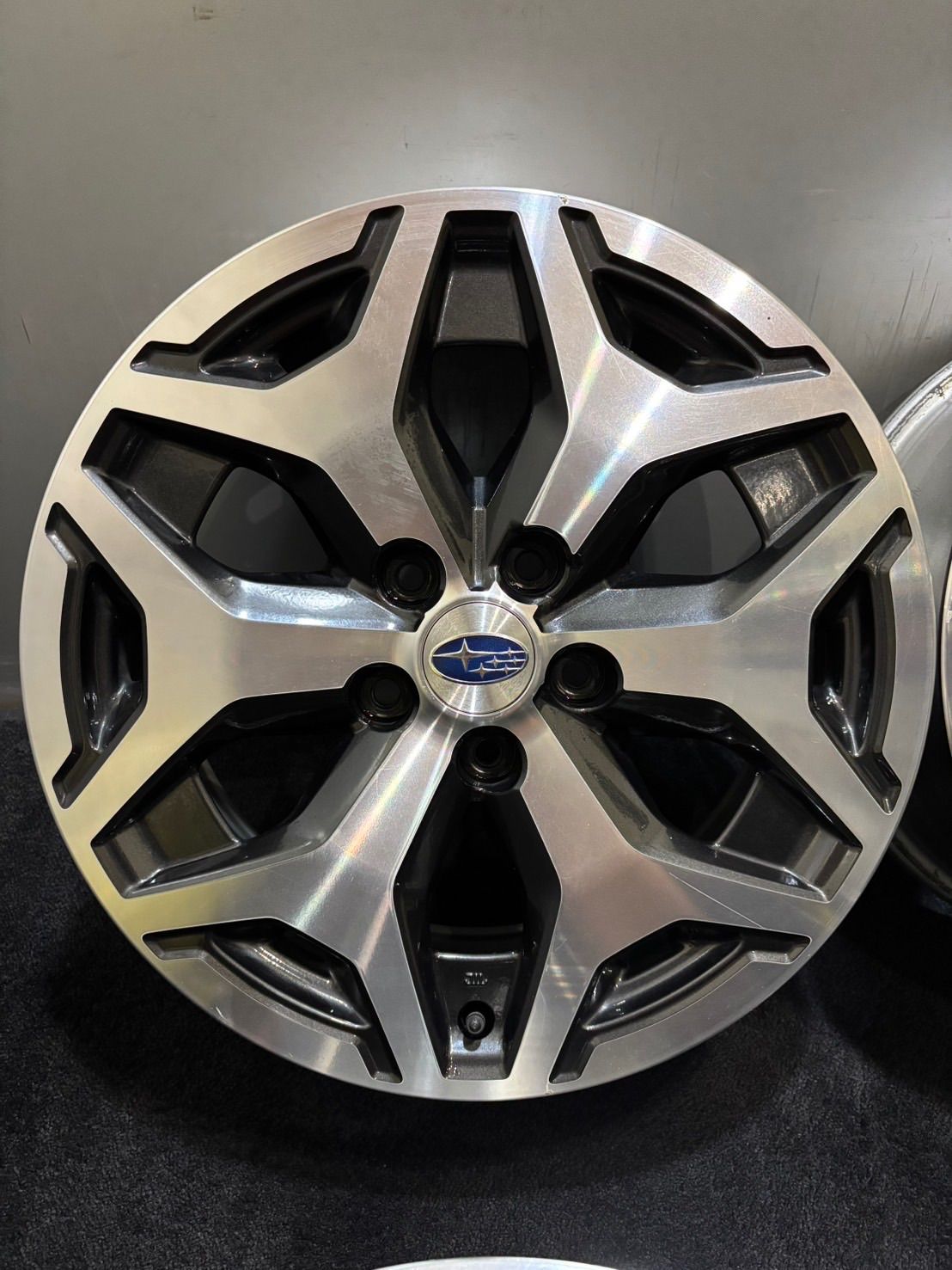 スバル SKフォレスター ツーリング 純正 ENKEI製 17インチ 7J 48 114.3 5H アルミホイール 4本 1-K332